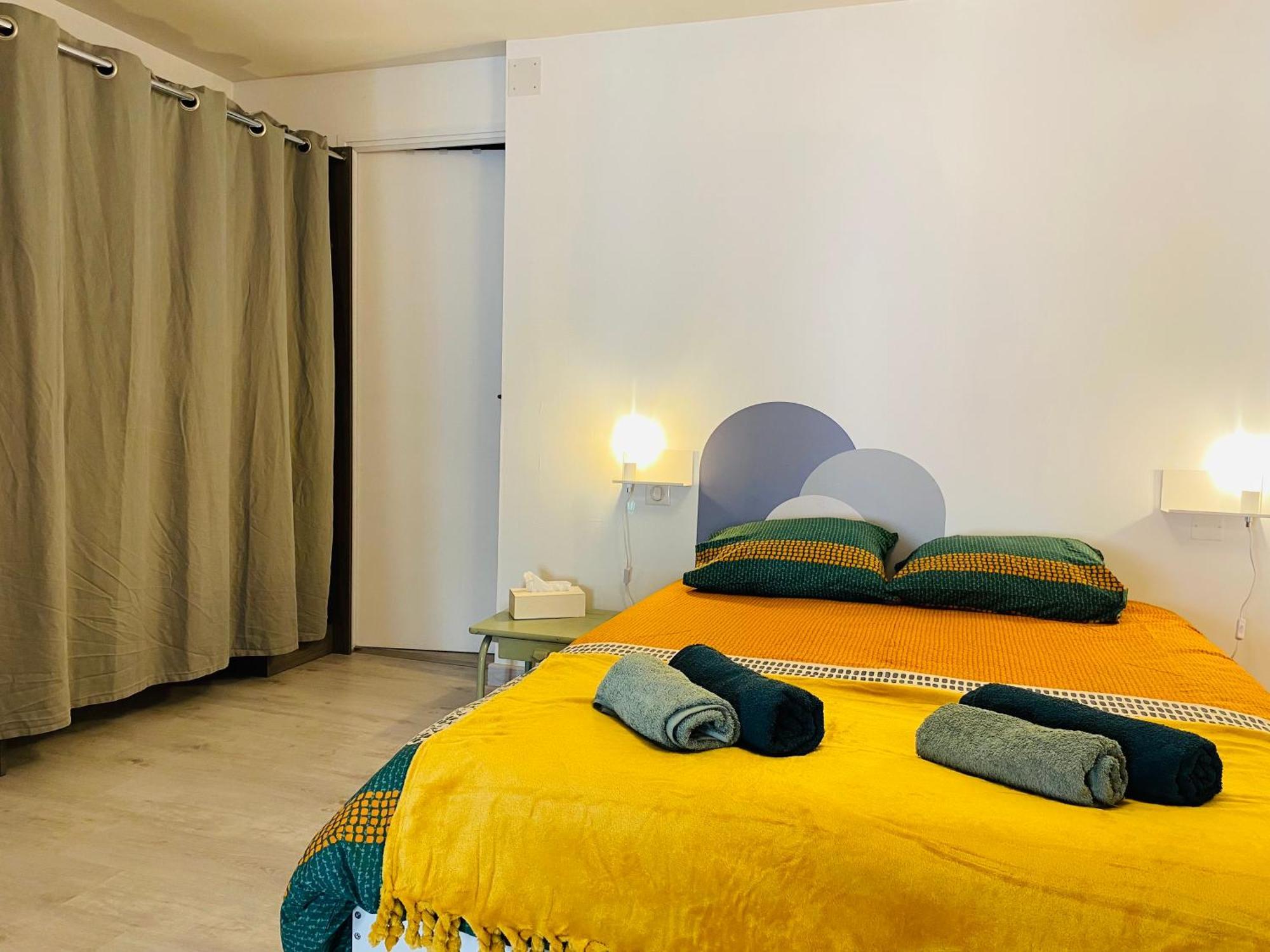 Appartamento Le Saint Cyrice Rodez Esterno foto