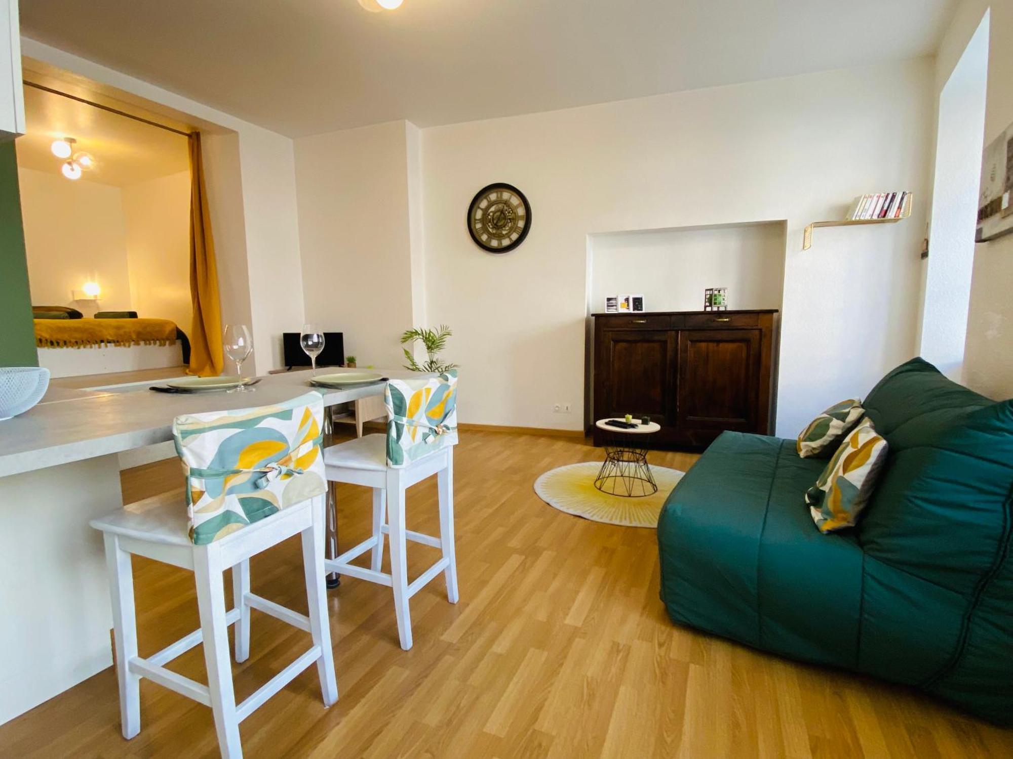 Appartamento Le Saint Cyrice Rodez Esterno foto